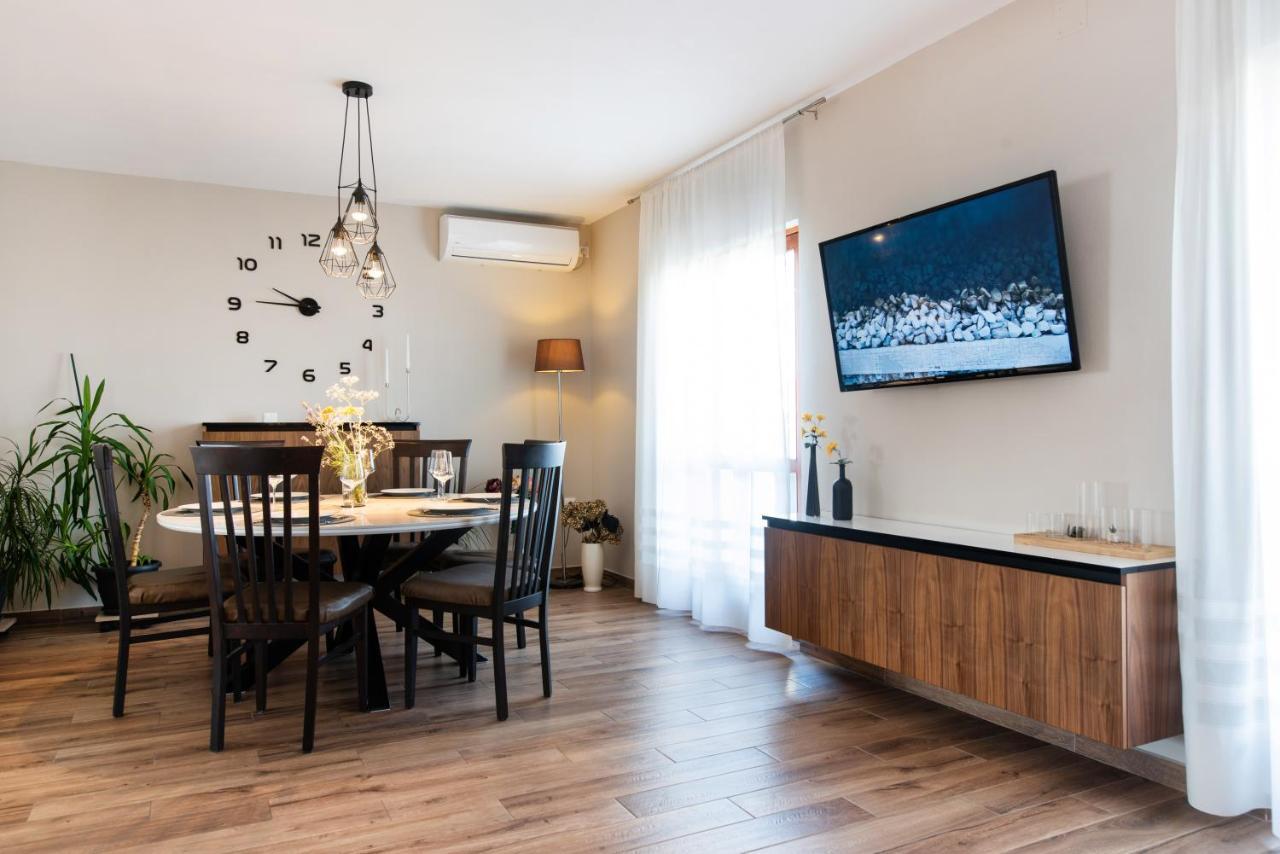 Superior Apartment Sincic Poreč Buitenkant foto