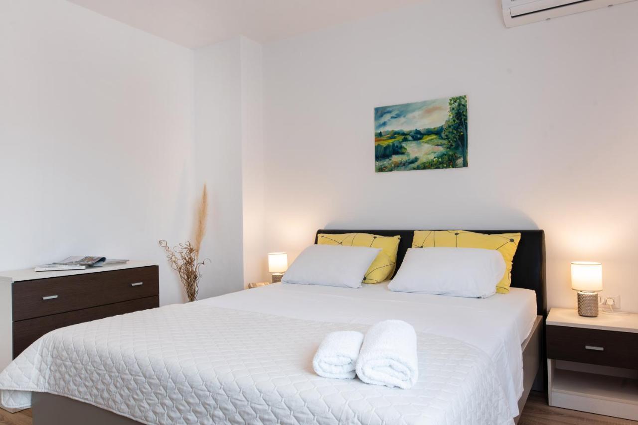 Superior Apartment Sincic Poreč Buitenkant foto